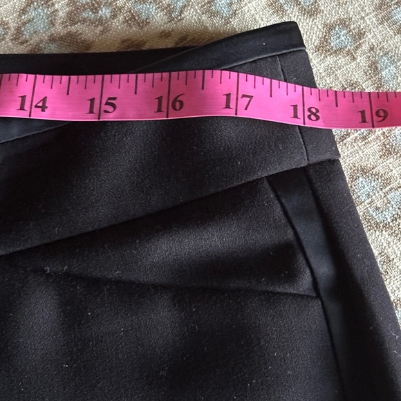 Like new WHBM Slim Ankle Pants 12R - Picture 8 of 11
